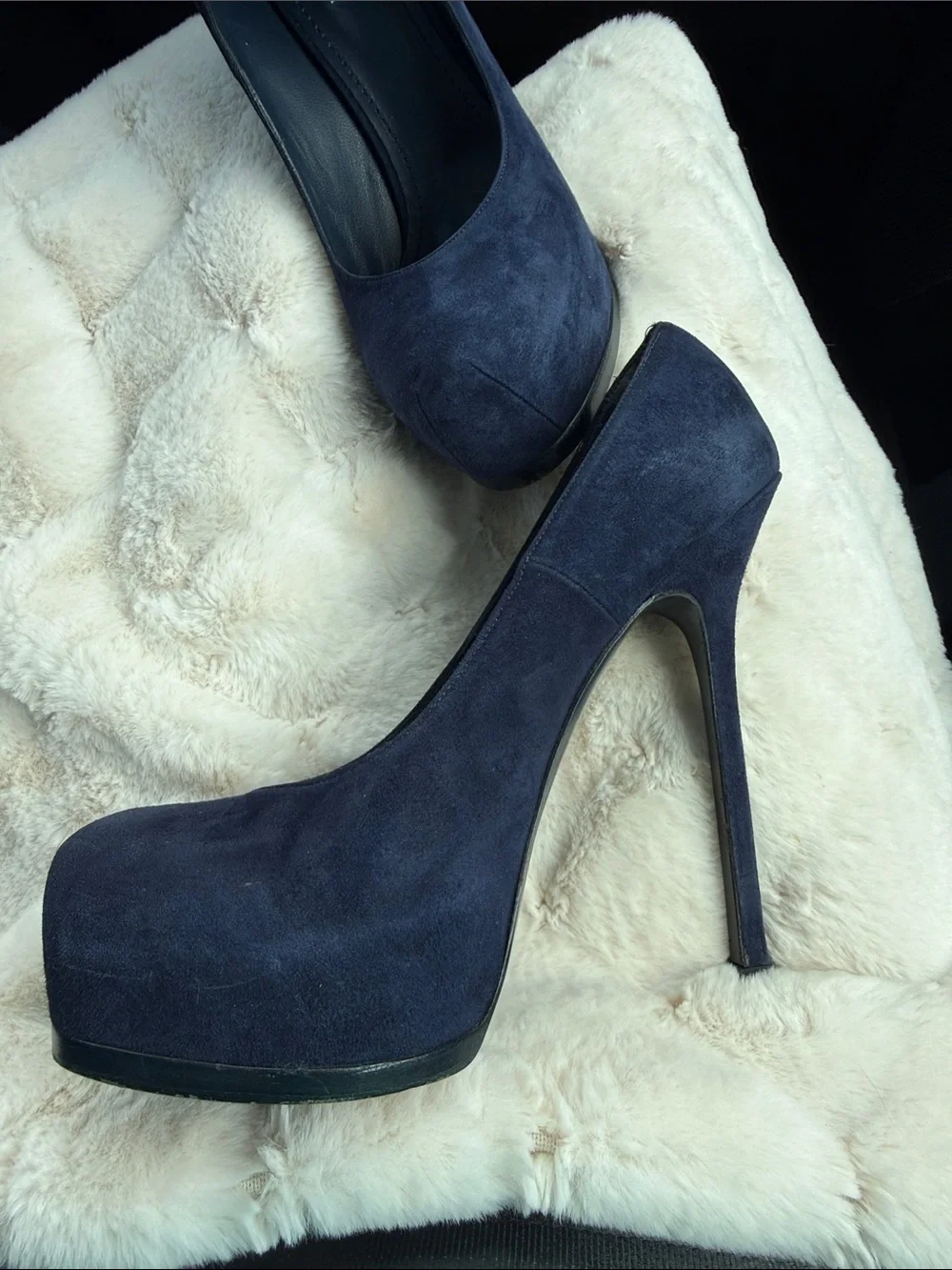 Yves Saint Laurent Tribtoo Navy Suede Platform Pumps 2010